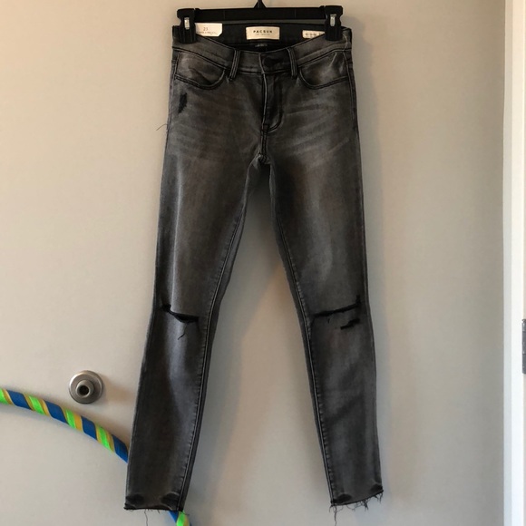 PacSun ripped grey jeans! - Picture 4 of 8